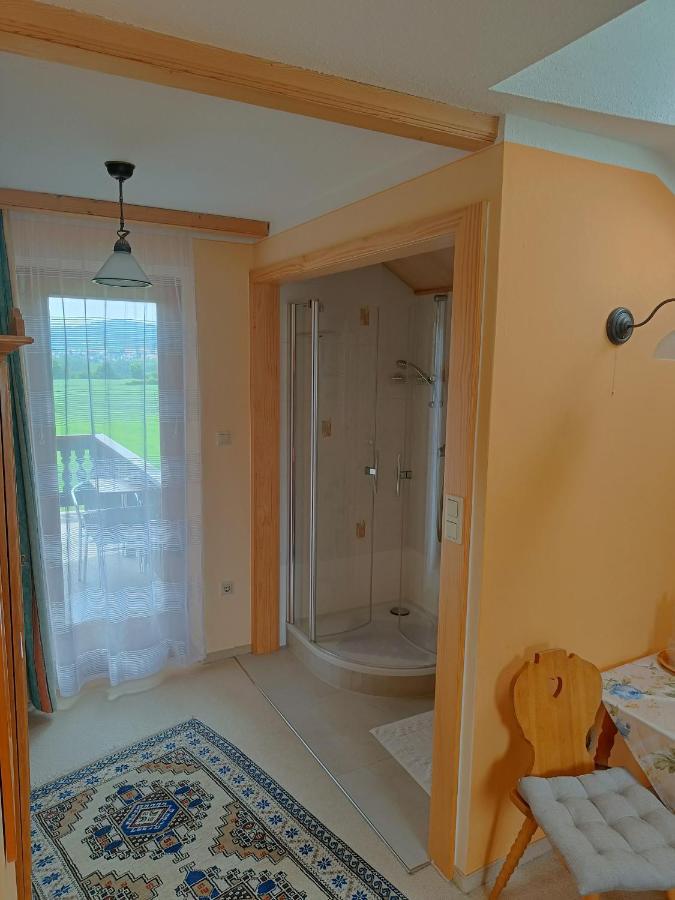 Haus Sundl - Privatzimmer Emmersdorf an der Donau Dış mekan fotoğraf