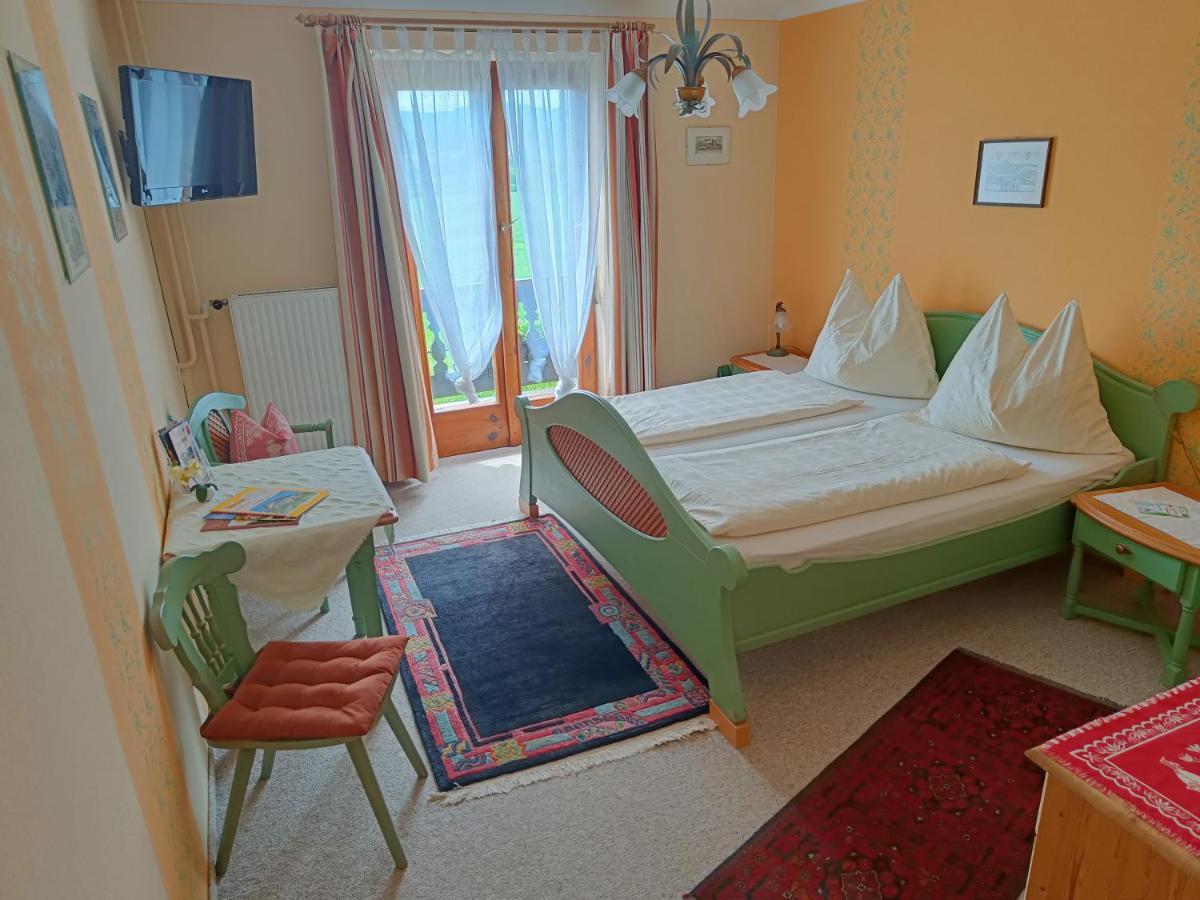 Haus Sundl - Privatzimmer Emmersdorf an der Donau Dış mekan fotoğraf
